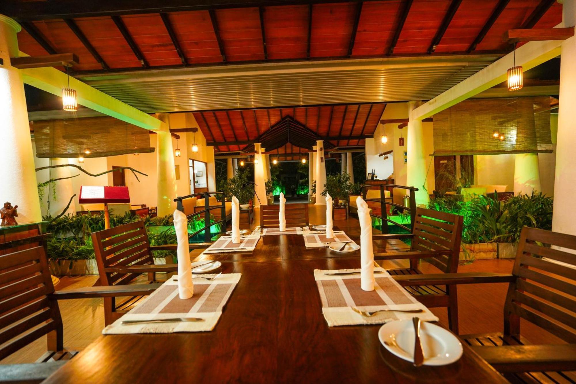 Hotel Tamarind Tree Tissamaharama Exterior foto